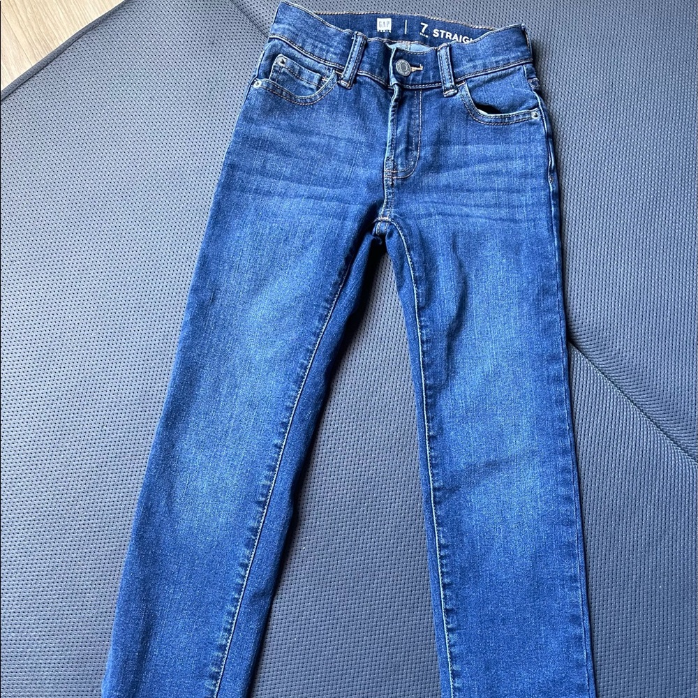 Gap, boy’s straight jeans, blue, Size 7 slim